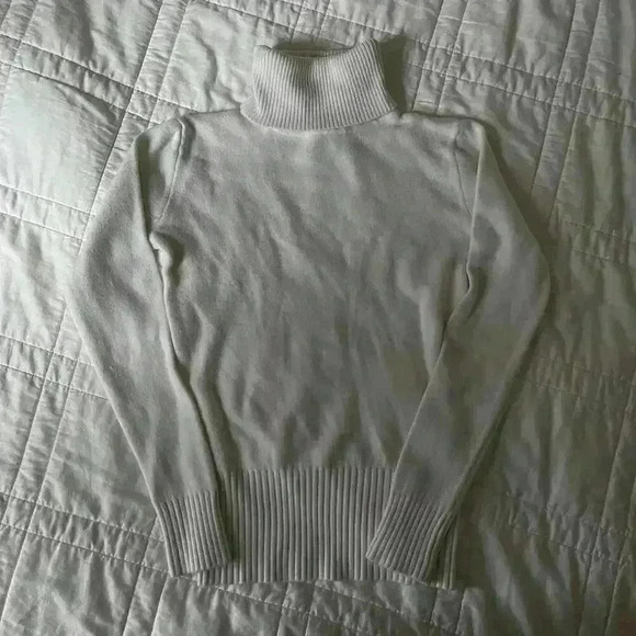 Knit white minimalist turtleneck sweater women’s small warm cozy chic - Picture 4 of 4